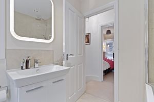 Photo 16- click for photo gallery